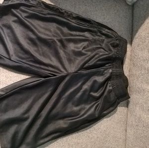 Boys size 8 athletic basketball shorts